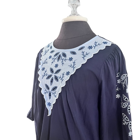 Pomander Place Tuckernut Navy Blue Embroidered Women's Dress Tunic Size Medium - Picture 10 of 10